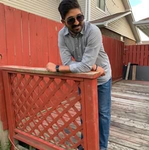 Meet your Posher, Deepak